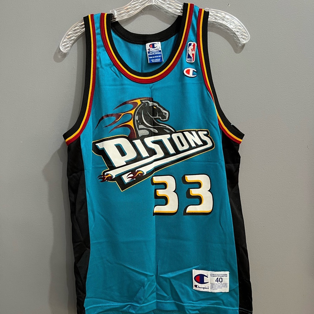 Vintage Detroit Pistons Grant Hill Jersey Size 40 (Medium)